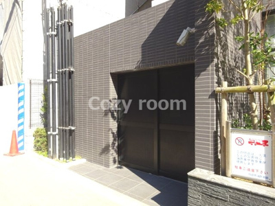 【その他共用部分】 | セイル江坂公園 | 敷地内ゴミ置き場です