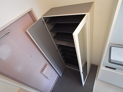 【設備】 | 有馬パレス野崎 | シューズボックス