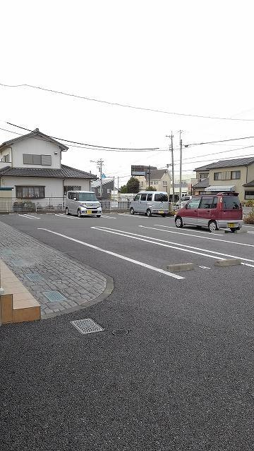 Y.J.Kハイツの駐車場