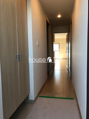 【玄関】 | レジェンダリー甲子園浦風町