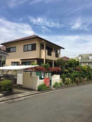 【外観】 | 大津市仰木の里7丁目12-12　中古戸建 | 南東側から