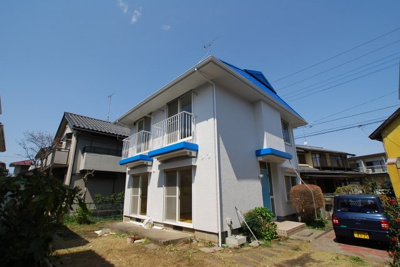 【外観】 | サーファーズハウス  IN　higasisayamagaoka | 敷地が広いのでお庭でキャンプやバーべQ、キャッチボールやサッカーも出来ます。