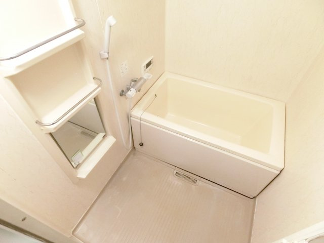 グランパス富田林の浴室