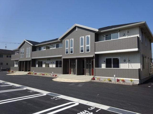 セジュール西条　A棟の外観