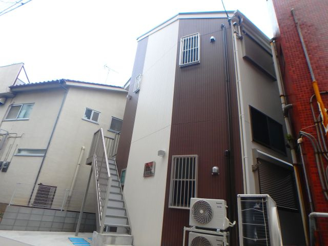 ピークス元住吉の外観