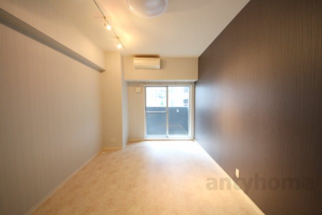 カーサリック同心　仲介手数料無料の居間・リビング