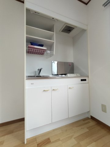 【キッチン】 | ガスコンロ設置済で、引っ越し時にご購入不要です。