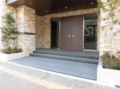 【エントランス】 | アーバンパレス甲府丸の内