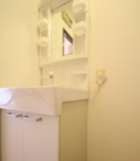 【洗面所】 | フローラル和泉