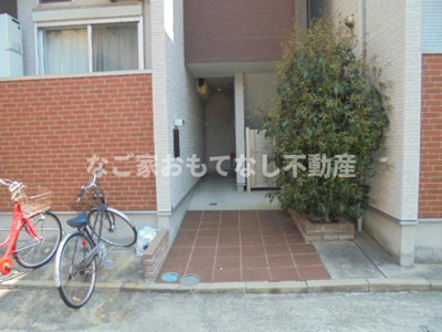 【エントランス】 | HALFLATS（ハルフラッツ）