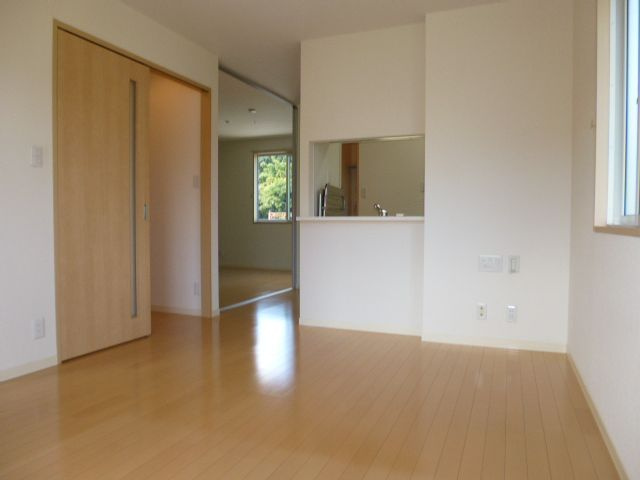 フォルテＣの居間・リビング