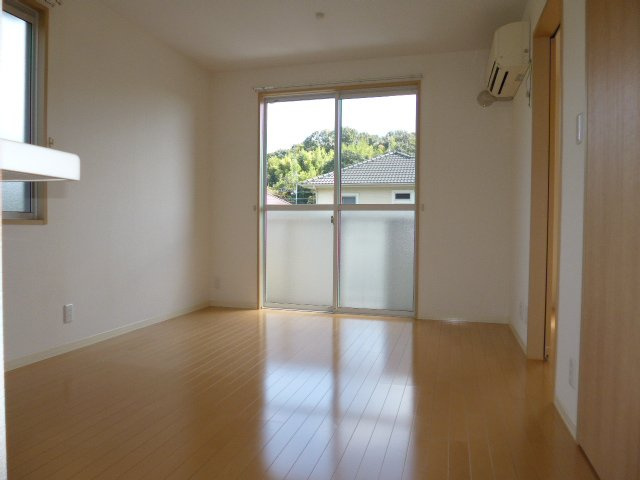 フォルテＣの居間・リビング