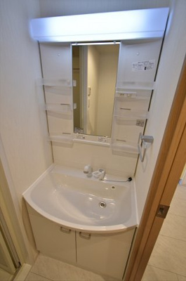 【洗面所】 | オーチャード弐番館