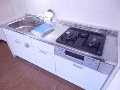 フローラみずほのキッチン|３口ガスシステムキッチン