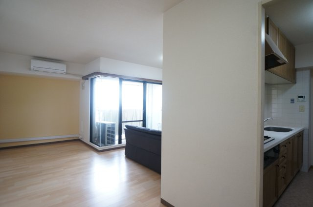 【居間・リビング】 | 三田カルチャータウン・リフォレB棟 | 使いやすいリビングです