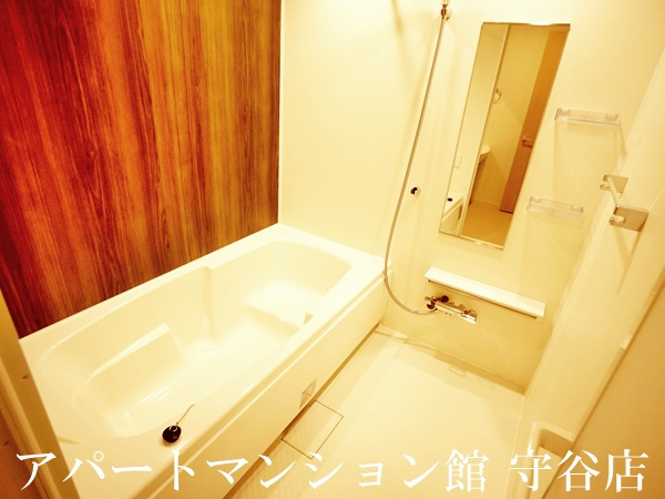 ヴェール　ポポラの浴室