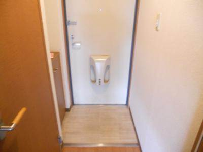 ヒーリングタワー七条大宮の玄関|玄関