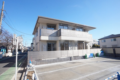 【外観】 | Pivoine Blanche | 南西向きの明るい建物です