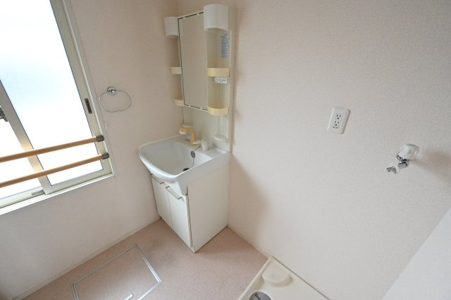 【洗面所】 | ラ・フロール青垣