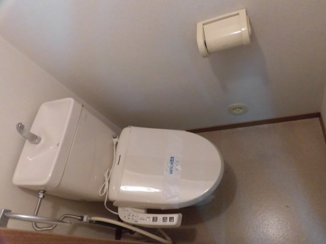 プロシードミューのトイレ|ゆったりとした空間のトイレです