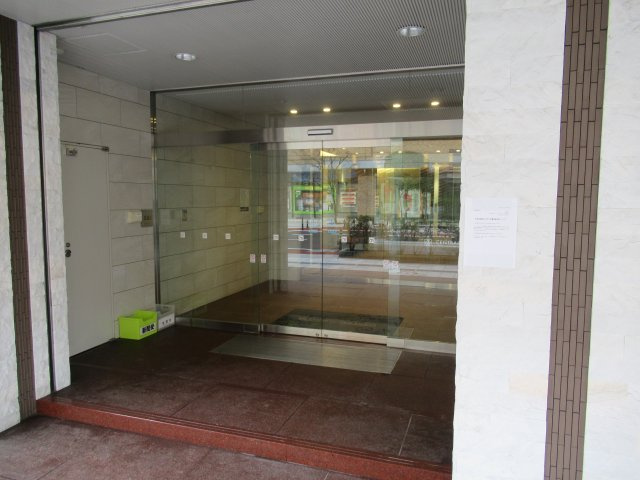 セントラル山形のエントランス
