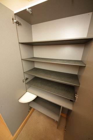 グランディールＡ棟の収納