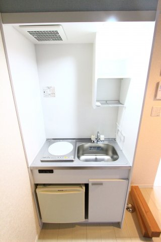 ユナイト 白楽ロジャーテイラーのキッチン