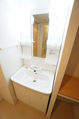 【独立洗面台】 | プリミエール西都賀 | ※同物件、同タイプの写真です。