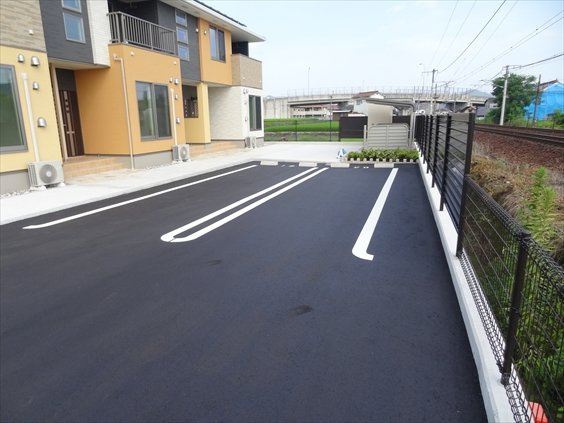 シャトー・ドゥ・ボヌールＡの駐車場