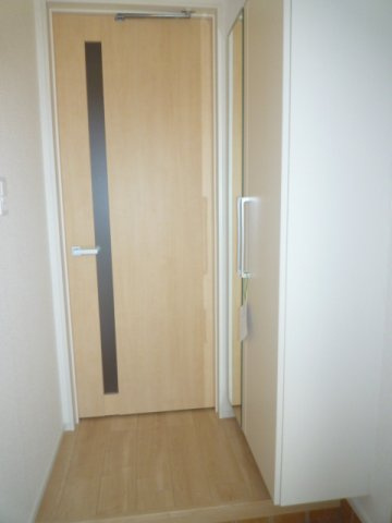 シャトー・ドゥ・ボヌールＡの玄関