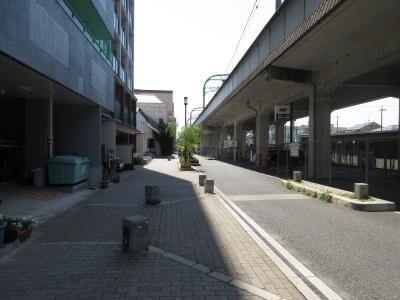 THE RESIDENCE二条駅北（旧ラス・パルマス京都二条）の周辺|前面道路