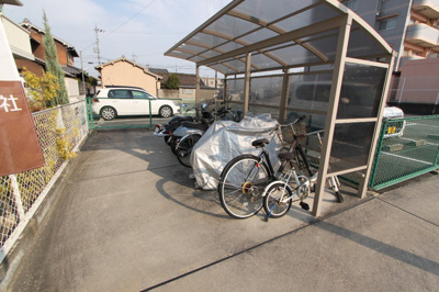 【その他共用部分】 | シャルムフルーレ | 駐輪場です