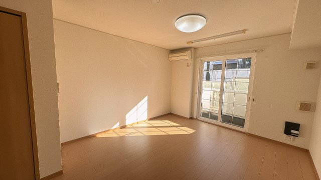 エレガンス柿畑Ⅰの居間・リビング