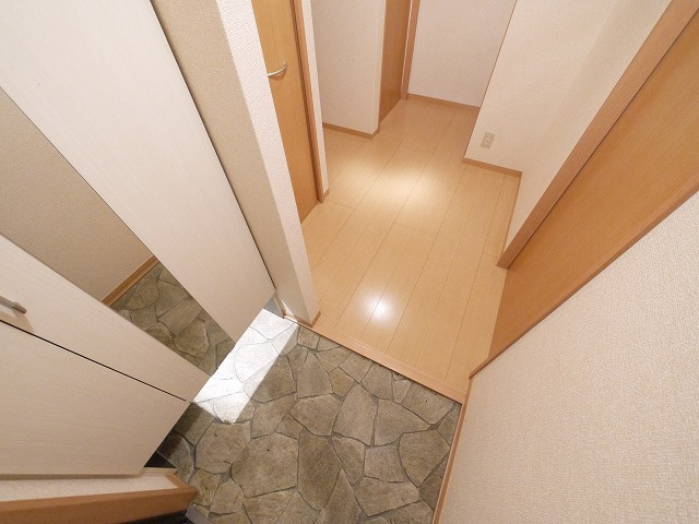 エスポワール　Ｃ棟（南紀寺町）の玄関|ゆったりとした玄関です