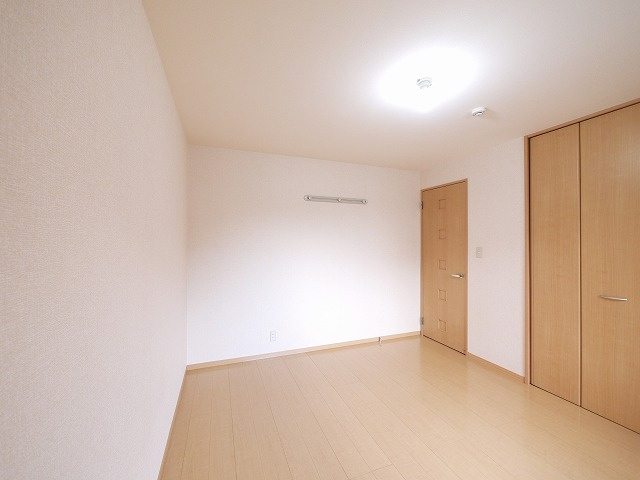 エスポワール　Ｃ棟（南紀寺町）の洋室|使い勝手のいい洋室です