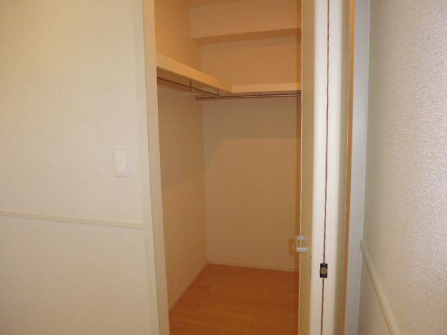 ラ・セレーノの収納|ウォークインクローゼット