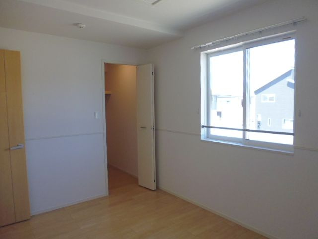 ラ・セレーノの寝室|洋室