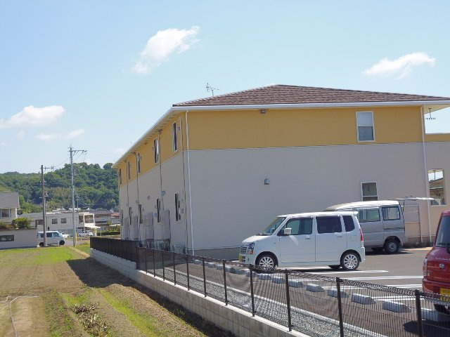 ラ・セレーノの外観