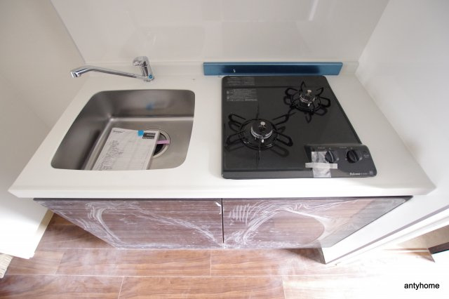 ファーストフィオーレ江坂レガリス　仲介手数料無料のキッチン