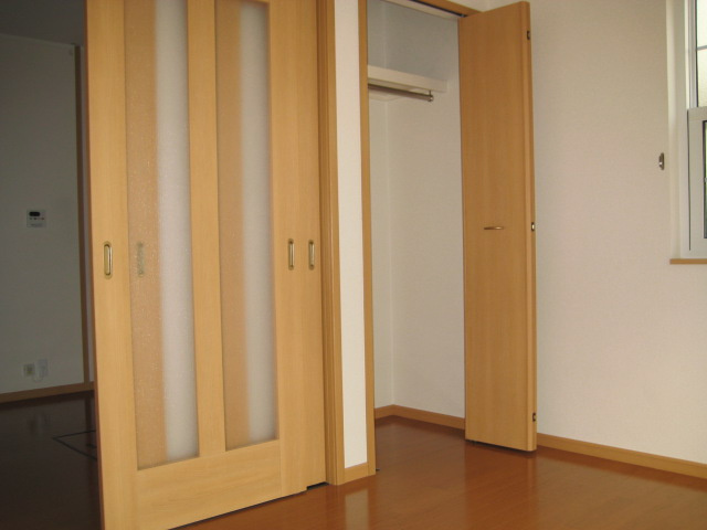 ガーデン彦崎の収納