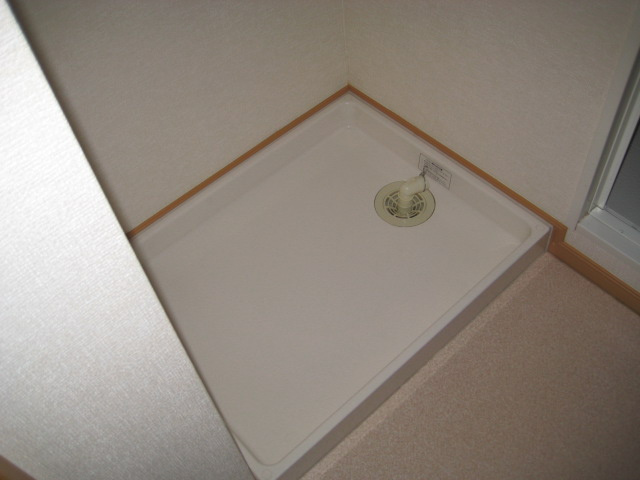 ガーデン彦崎のその他|洗濯機置き場