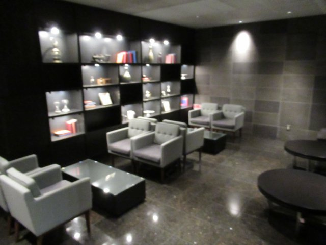 PRIME、SQUARE、YAMAGATA、Bｌｄｇのエントランス