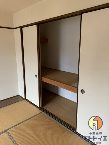シブヤハイツの収納