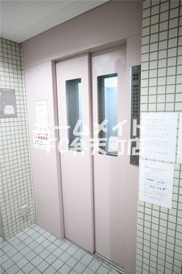 【設備】 | シロハイヌ弁天町 | エレベーターです