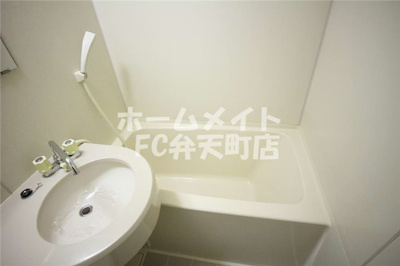 【浴室】 | シロハイヌ弁天町 | お風呂です