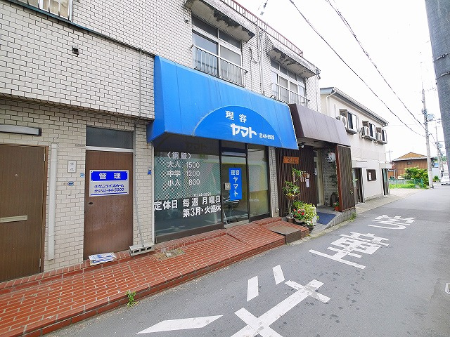 富雄貸店舗・事務所の周辺|建物の周辺です