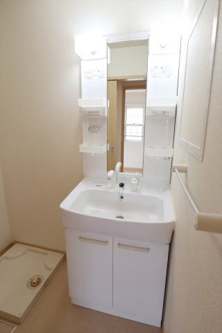 サニーコートＡの独立洗面台