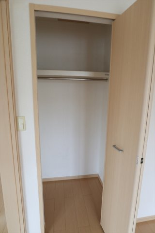 サニーコートＡの収納