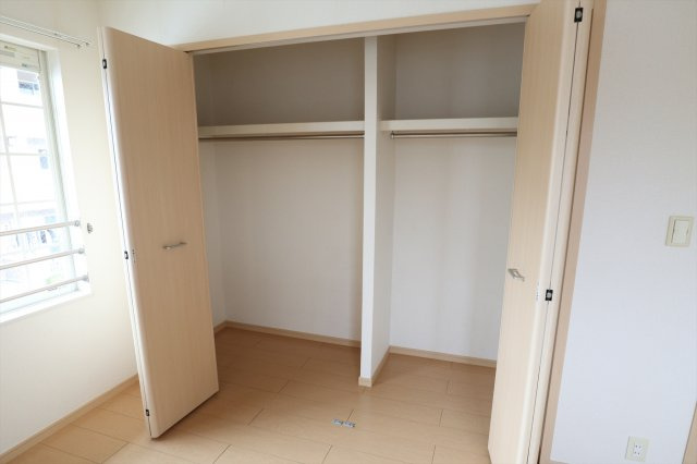 サニーコートＡの収納