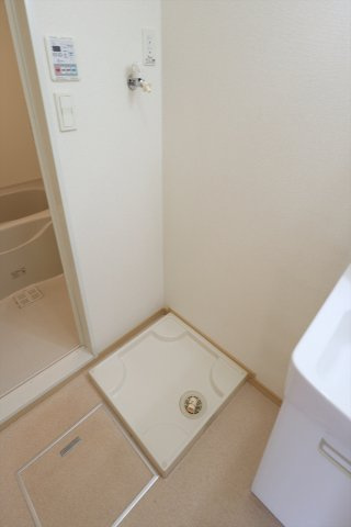 サニーコートＡの洗面所|洗濯機置場